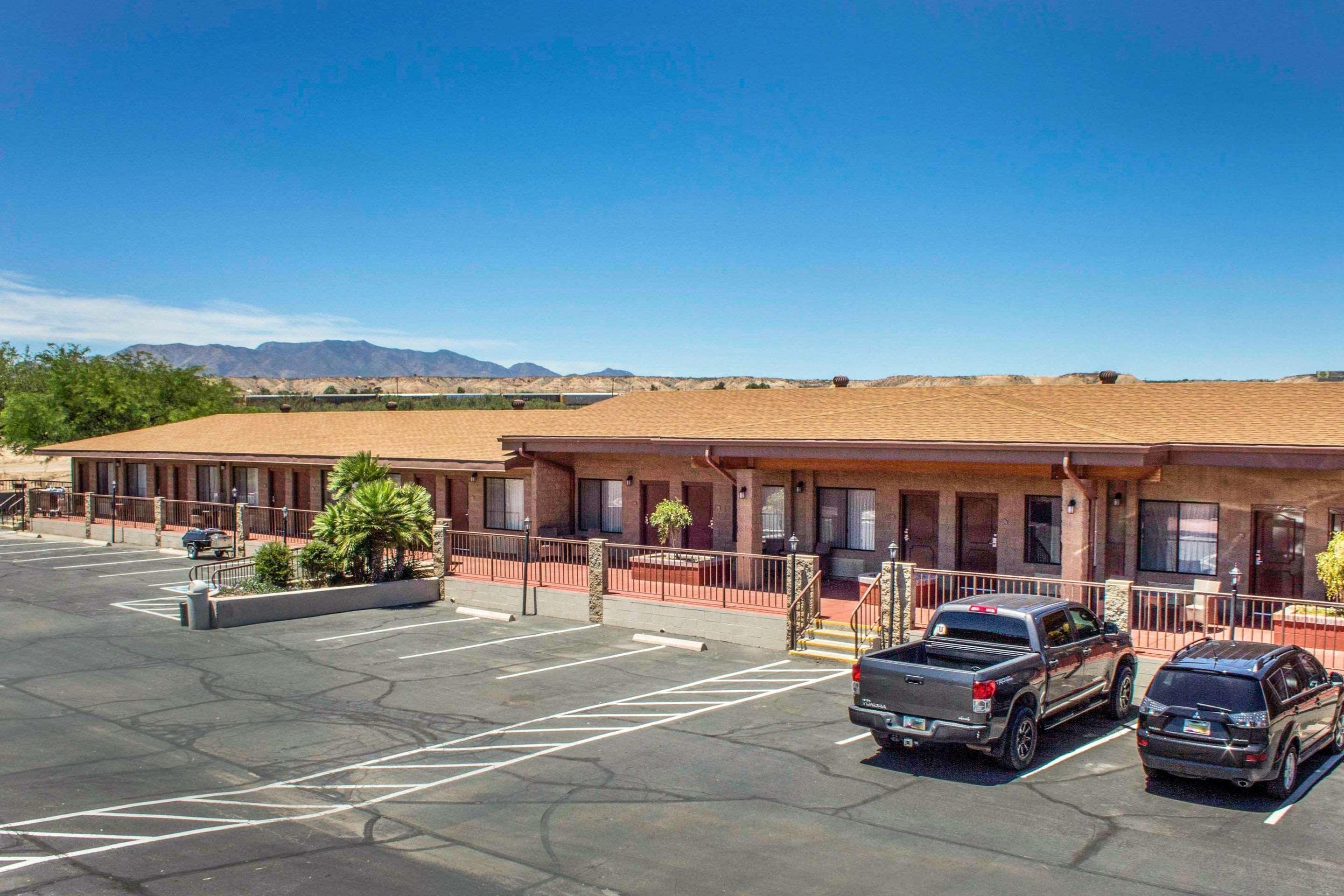 Quality Inn Benson I-10 Exit 304 Exterior photo